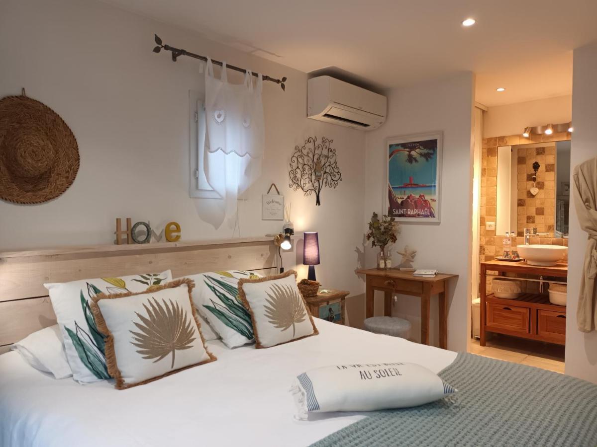 Jolie villa Lalou Côte d'Azur Fréjus Extérieur photo